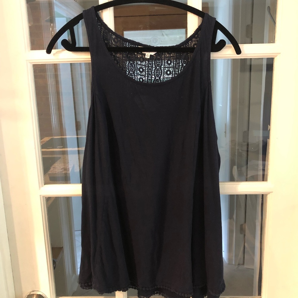 Crown & Ivy Crochet Back Navy Tank XL